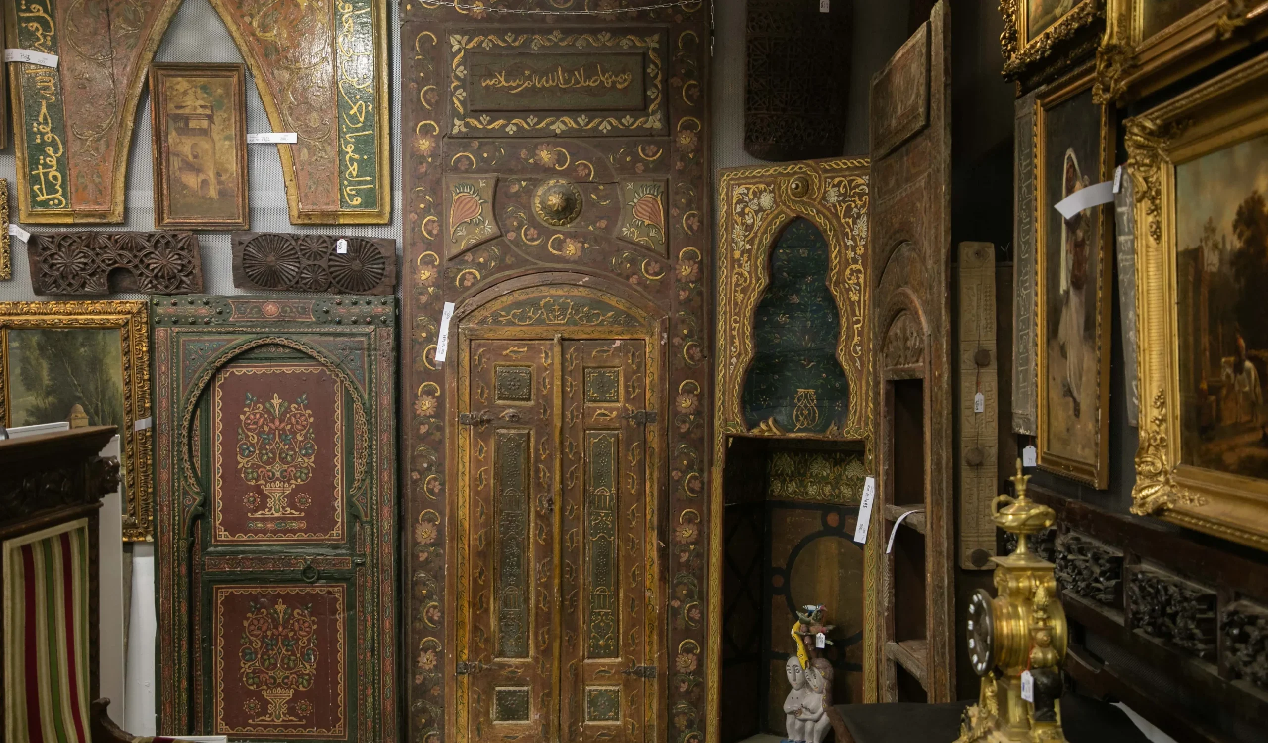 Historia Asiatika Türen